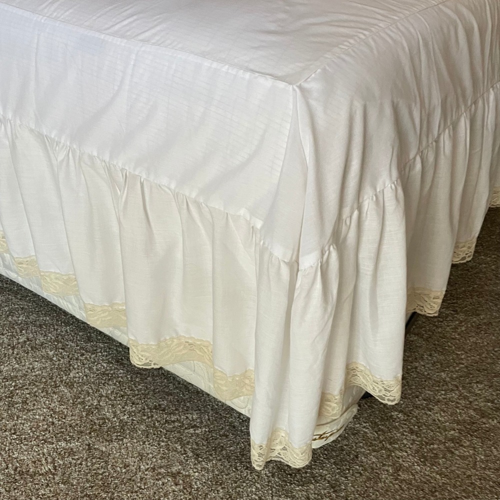 Vintage‎ Sibyl Shepard Lace Ruffle Bed Skirt Size 68x80 Cream Cottagecore Shabby